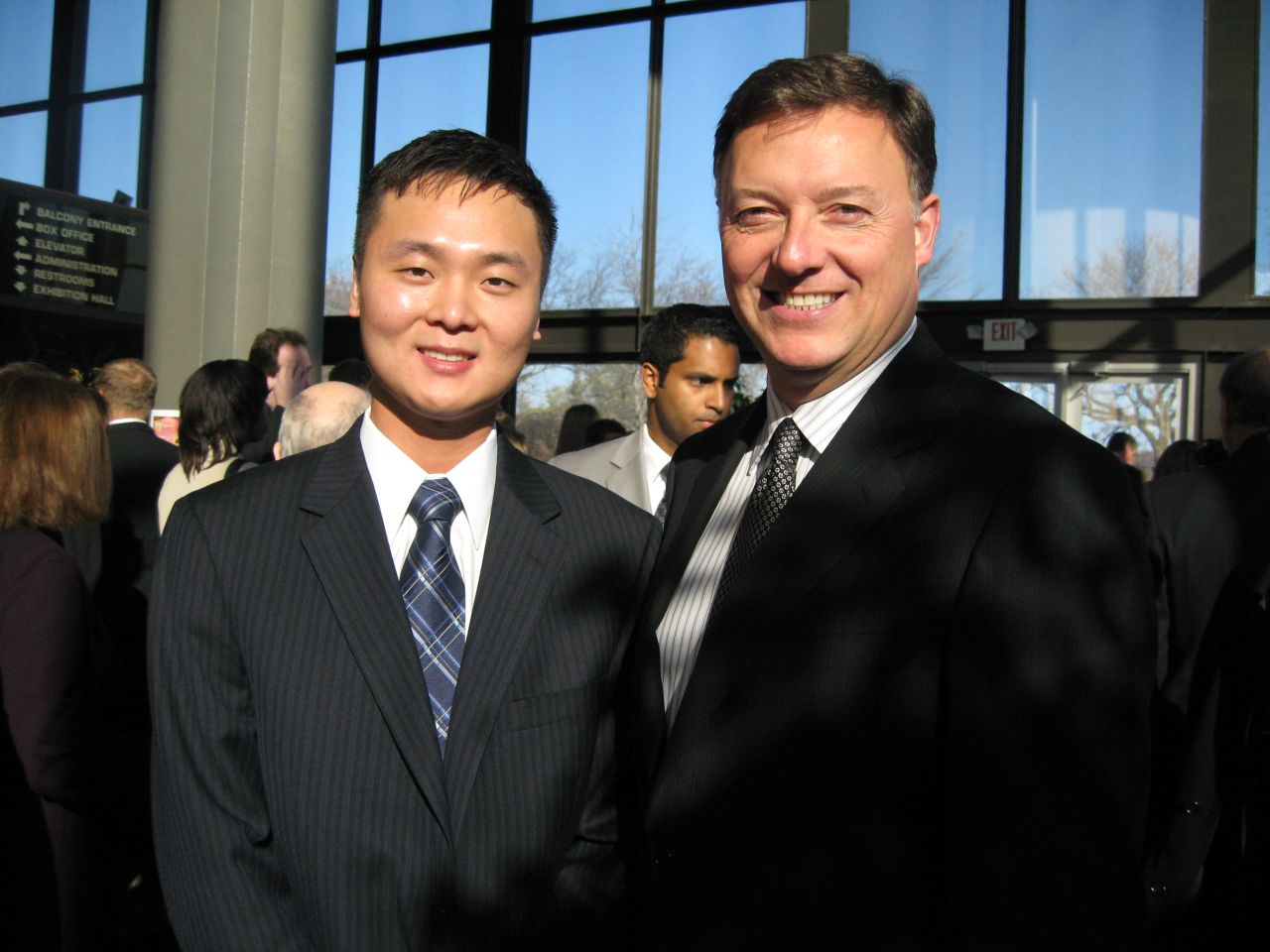 ISBA 2nd Vice President John Locallo with new admittee Paul Lee of Naperville