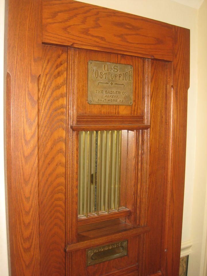 Large post office box at Elmore & Reid