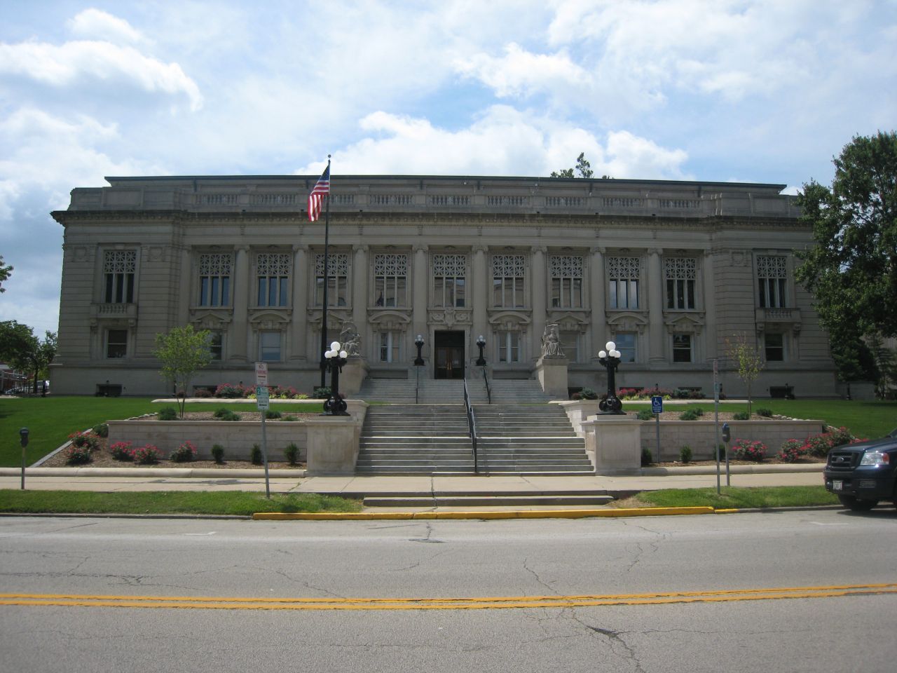 The Illinois Supreme Court building at 200 E. Capitol Ave., Springfield