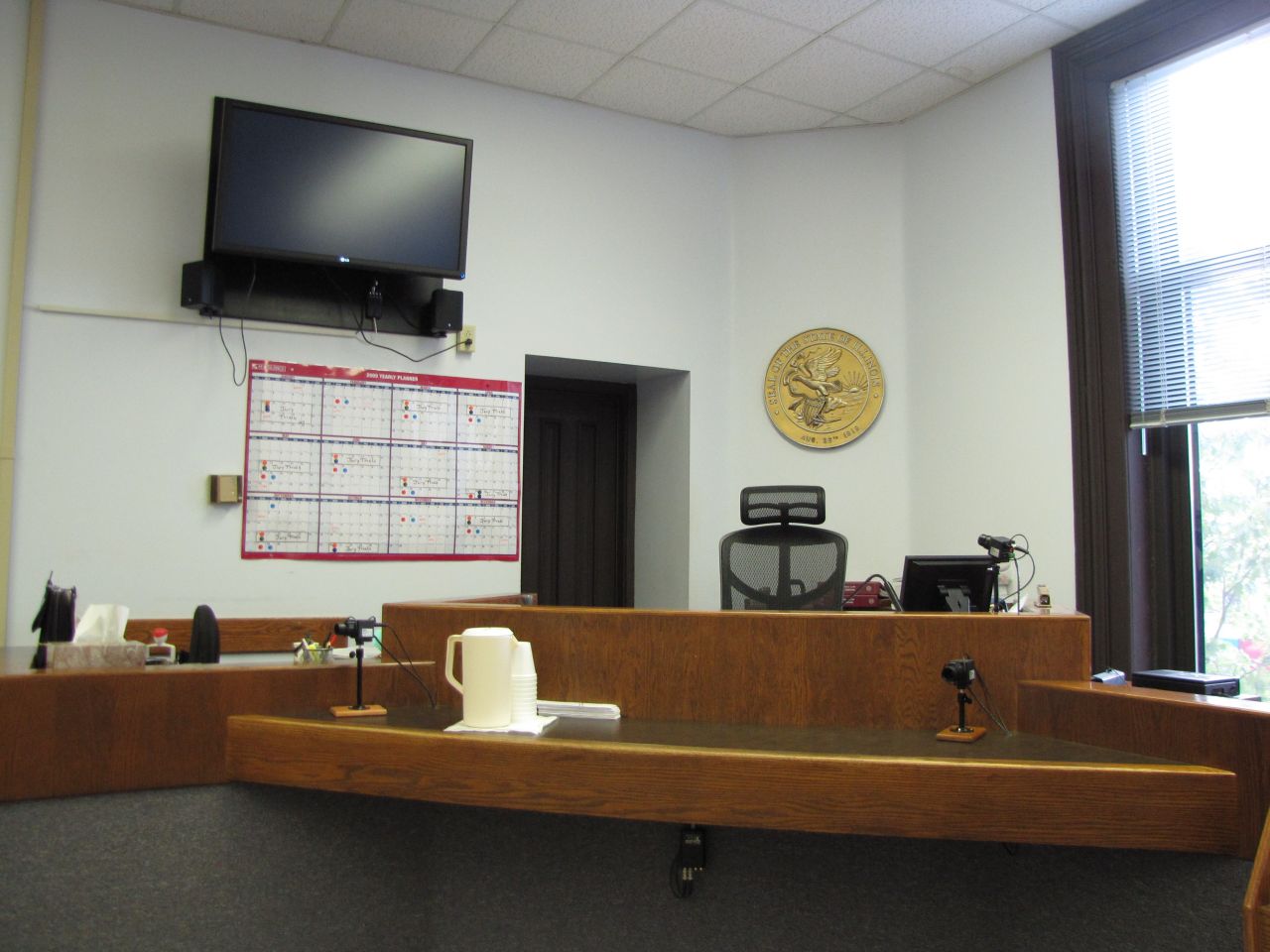 Courtroom video monitor
