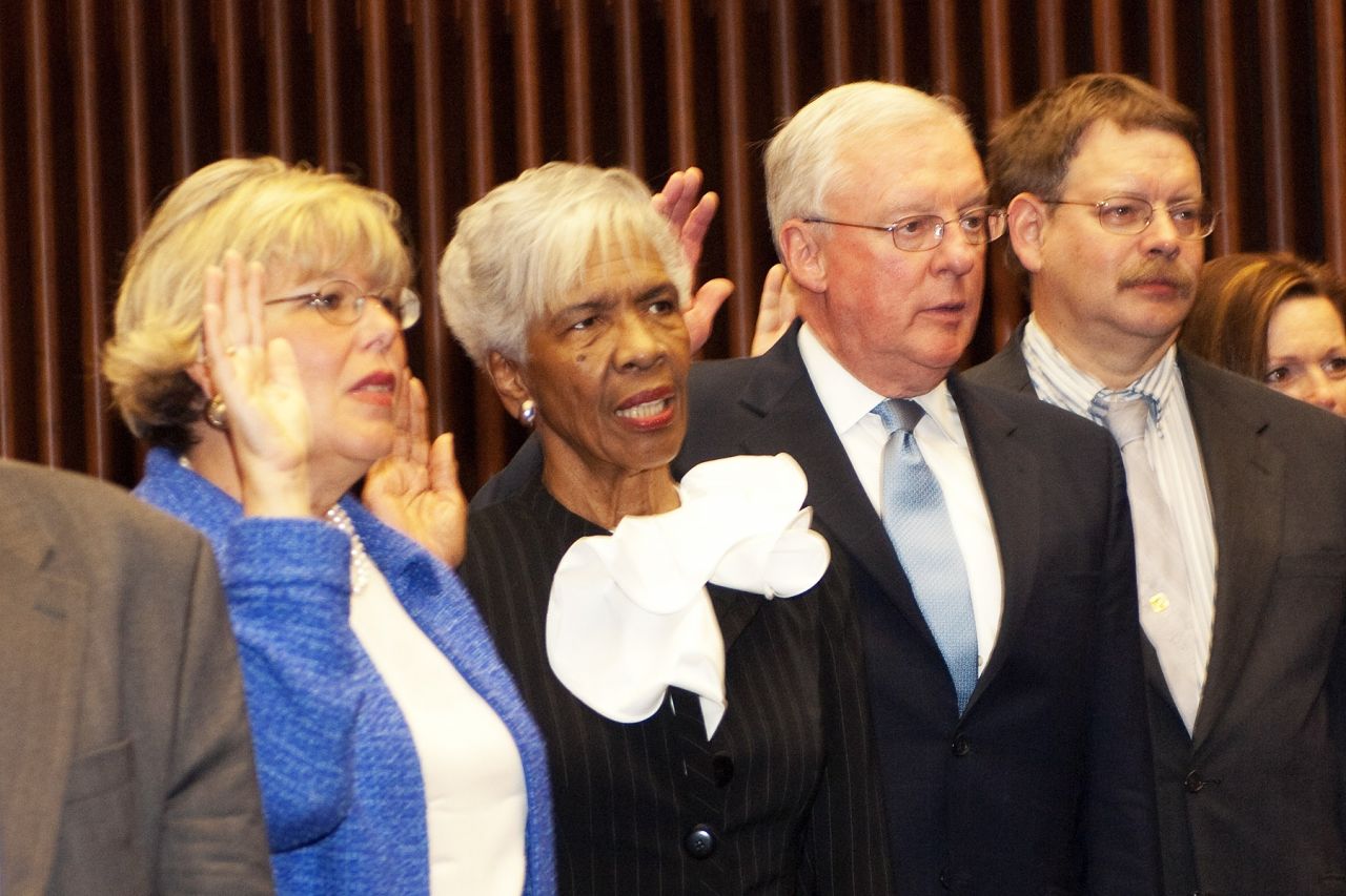 Paula Holderman, Hon. Arnette R. Hubbard, John O'Brien, William Price and Julie Ann Sebastian take the oath of initiation, administered by Chief Judge Holderman.