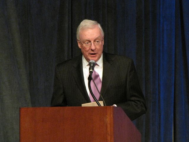 ISBA President John O'Brien delivers his remarks to the new admittees.