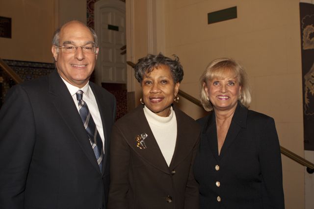 ISBA President Hassakis, Administrative Office of Illinois Courts Director Cynthia Cobbs and Justice Aurelia Pucinski. - Photo by Artur Zadrozny 