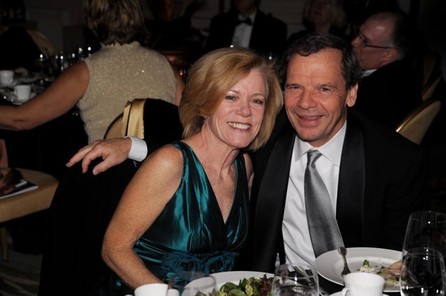 2009 Gala honoree, Senator John Cullerton and his wife Pam enjoy the evening