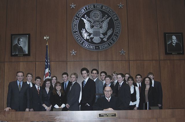 Chief Judge Holderman and the Mock Trial team from Evanston.