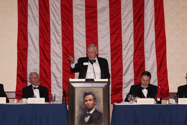 ISBA President John O'Brien addresses the Lincoln Memorial Banquet on Feb. 12 in Peoria. Transportation Secretary Ray LaHood was the keynote speaker.
