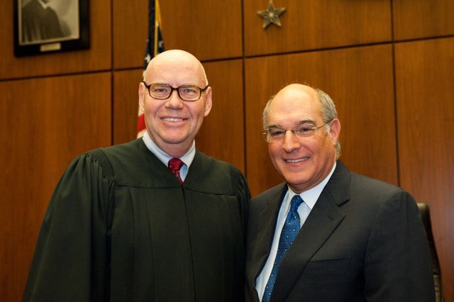 Chief Judge Holderman and ISBA President-Elect Mark Hassakis