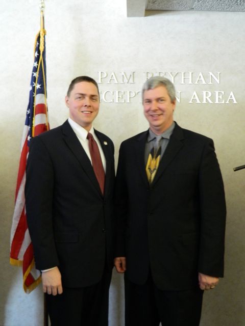 New admittee Matthew B. Hug of Chicago with his father, ISBA member Brian Hug 