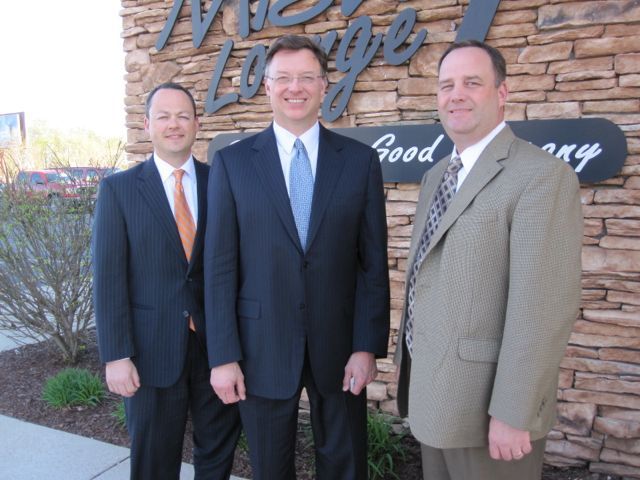 President Locallo (center) discusses cameras in the courts with Whiteside County media during a visit there on Wednesday. Later, he delivered the keynote address at the Whiteside County Bar Association. Pictured are Trent Bush (left), county bar president, and Tony Miller.

 

