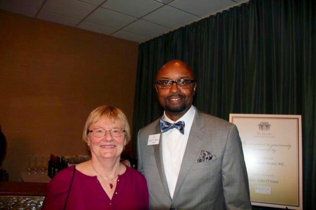 Honoree Lois Wood, Executive Director of the Land of Lincoln Legal Assistance Foundation, with ISBA President Vincent F. Cornelius
