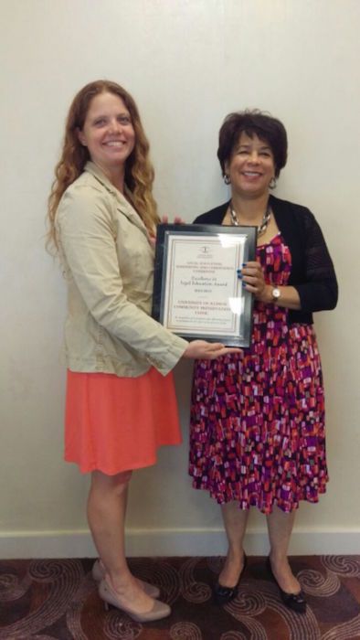 Stacy Tutt receives a LEAC award
