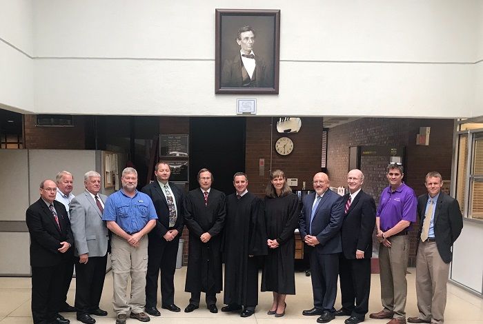 A high-quality reproduction of a famous Abraham Lincoln photograph was presented to the Saline County Courthouse on September 11 in Harrisburg.