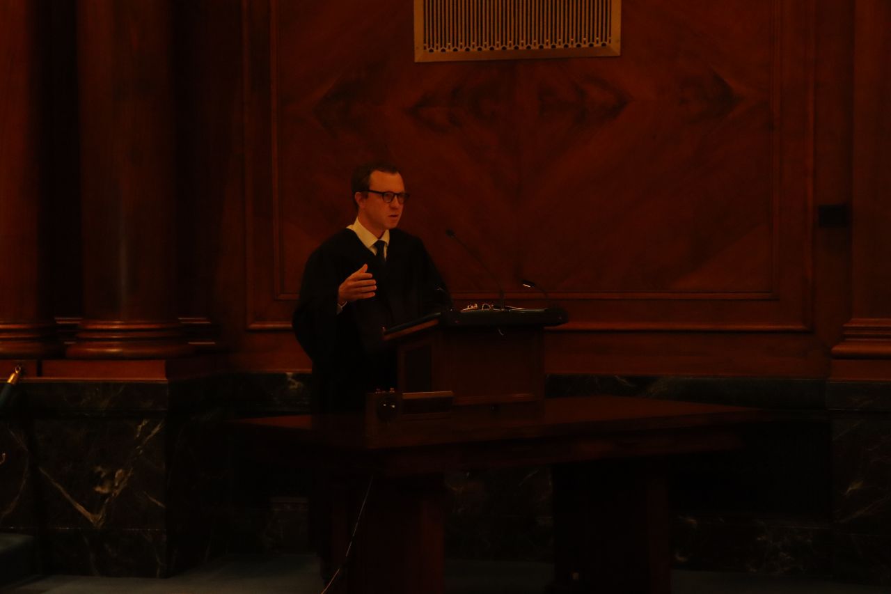 Presiding Judge Ryan Cadagin (Sangamon County) addresses the Fourth Judicial District candidates during the morning ceremony.