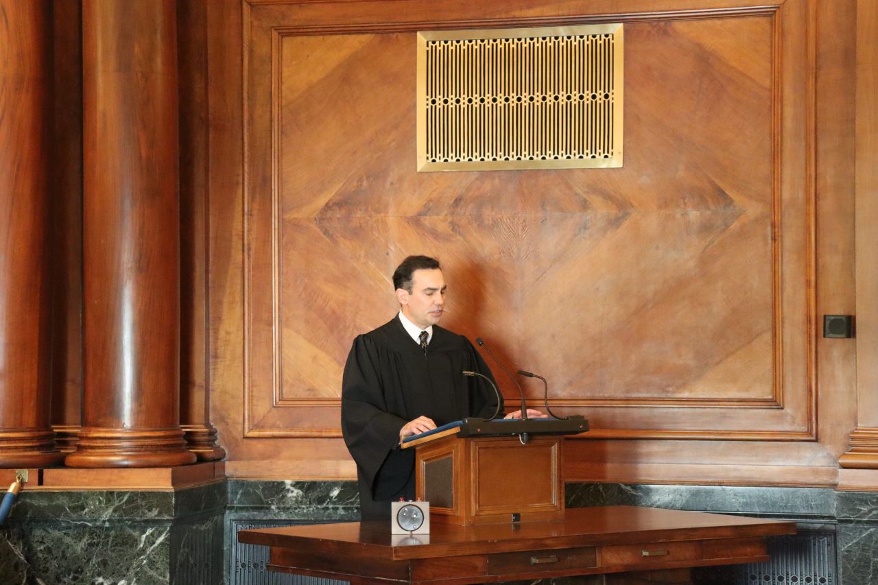 Keynote speaker Hon. Clarence Darrow, Chief Circuit Judge, 14th Judicial Circuit