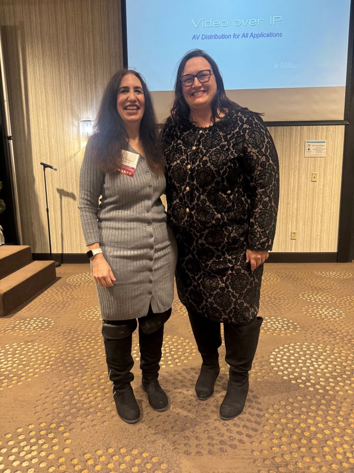 Speaker Carolyn Elefant (left) presented "Artificial Intelligence – A Primer for Illinois Practitioners" at the 32nd Annual Agricultural Law Seminar. Carolyn is pictured with Sponsor/Moderator Cari B. Rincker.