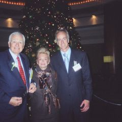 Class of 1959 honoree Thomas A Killoren with his wife Lesley and son Thomas A Killoren Jr., an ISBA member practicing in South Carolina.