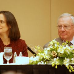 From left (click to enlarge): Illinois Attorney General Lisa Madigan and ISBA President John O'Brien