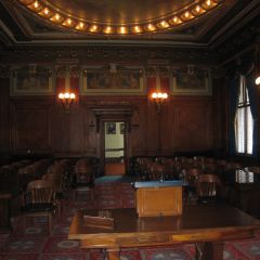 Gallery of the Illinois Supreme Court courtroom