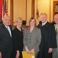 ISBA President-elect Mark Hassakis, Patty Howard, new admittee Mary Howard, Justice Thomas L. Kilbride and Mary's father, attorney and ISBA member Tim Howard