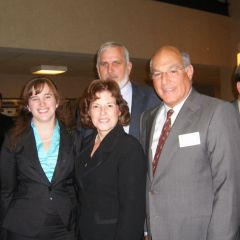Pictured with ISBA President Hassakis (right) are new admittee Tracy Douglas and her parents Dianah and Larry Douglas of Metropolis