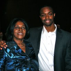 New admittee Peniel Manigat of Chicago celebrating with his mother Prospera Dinoro of Southern Illinois.