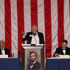ISBA President John O'Brien addresses the Lincoln Memorial Banquet on Feb. 12 in Peoria. Transportation Secretary Ray LaHood was the keynote speaker.