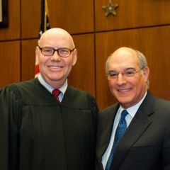 Chief Judge Holderman and ISBA President-Elect Mark Hassakis