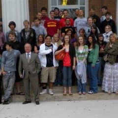 PCBA President Roger Bolin welcomes PCHS Seniors upon their arrival at the Courthouse