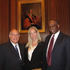 ISBA President Mark D. Hassakis, new admittee Christine S. Walton and Judge Leonard Murray