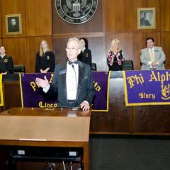 John Norris addresses the crowd