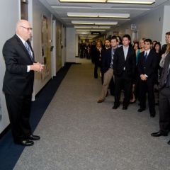 Chief Judge Holderman addresses students