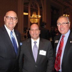 Chief Judge Holderman, Decalogue Society President Steven J. Rizzi and ISBA Board member Umberto Davi