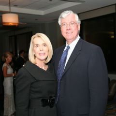 Margaret Bennett and IBF President George Mahoney