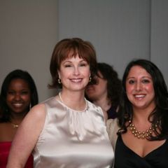 Theresa Kelly and YLD Soiree Co-Chair Gina Rossi