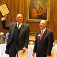 Supreme Court Clerk William Suter and ISBA President John Thies