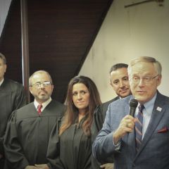 A high-quality reproduction of a famous Abraham Lincoln photograph was presented to the Bond County Courthouse on June 30 in Greenville. 