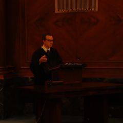 Presiding Judge Ryan Cadagin (Sangamon County) addresses the Fourth Judicial District candidates during the morning ceremony.